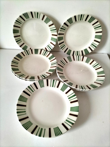 Assiettes plates - 8,