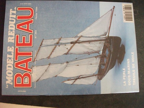 Modèle réduit bateau - **u,