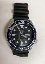 Seiko Automatic 7S26-0020 Diver's 200m, running, original band is broken