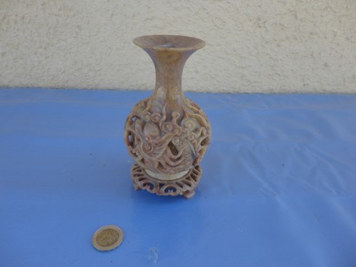 Vase pierre larre avec - de,