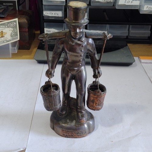 Hummel figurine décorative