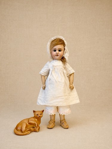 Antique porcelain doll - doll, –