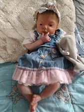 bébé reborn éveillée Julie