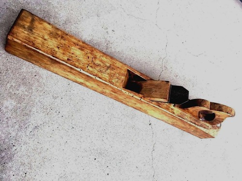 Outil ancien old tool - outil,