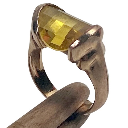 Bague orné une citrine - orné,