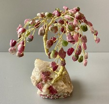 Arbre de vie en pierres