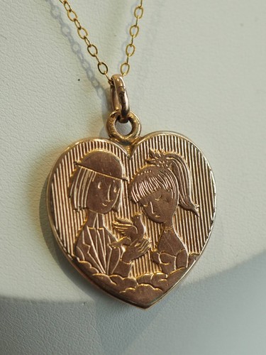 Pendentif plaque les - plaque, or