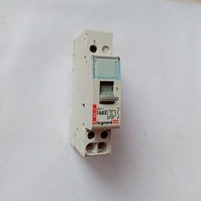 Télérupteur Legrand 16 AX