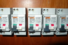 DISJONCTEUR DIFFERENTIEL 16A 30mA TYPE A et SI, MERLIN GERIN DPN 16AMPERE PC10KA