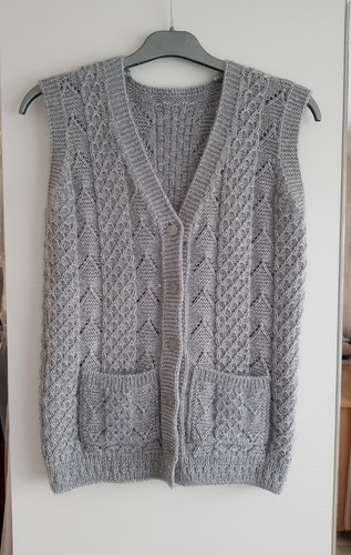Gilet tricot sans manches gris