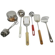 LOT 7 USTENSILES DE CUISINE