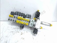 DISTRIBUTEUR HYDRAULIQUE 1