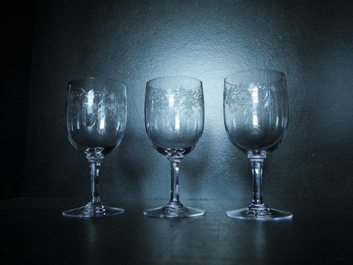 Ancienne verre eau - 1,