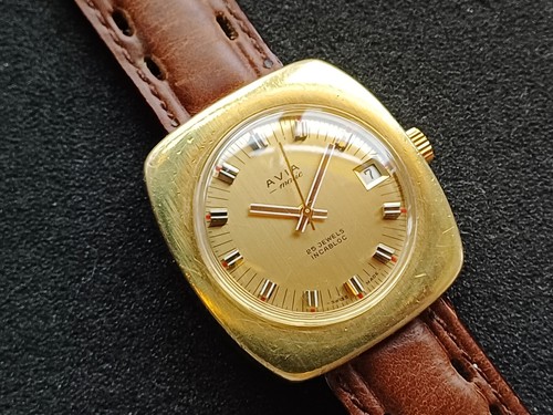 Montre suisse ancienne