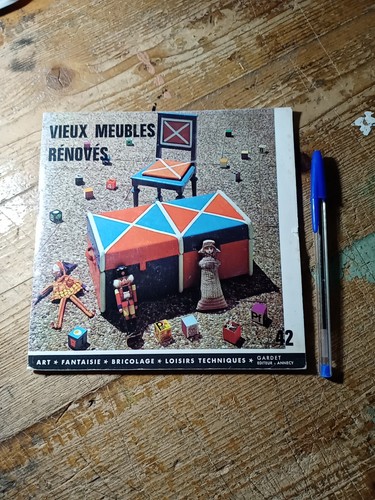 Vieux meubles rénovés - .,