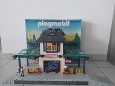 4302 Playmobil train: station with shelters and quay Neustdat / Villeneuve