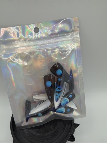 Capsules ongles pièces - capsules,