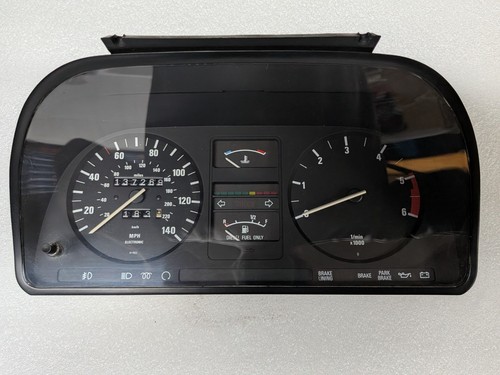 Bmw e28 524td - bmw, instrument