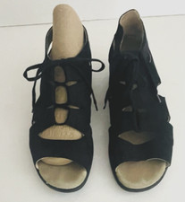 Berkemann Hunberg 1885 Women's US Size 8 Cross Strap Open Toe Sandals Black