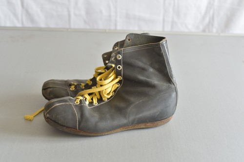 Chaussures sport anciennes - chaussures, de