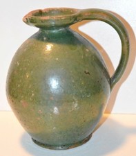 -CRUCHE TERRE CUITE CHAPELLE