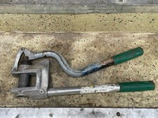 Greenlee 710 Metal Stud Punch