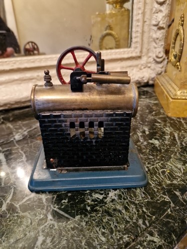 Ancienne machine vapeur - ancienne,