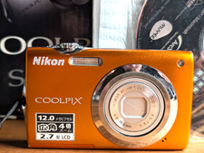 N COMME NEUF Nikon COOLPIX