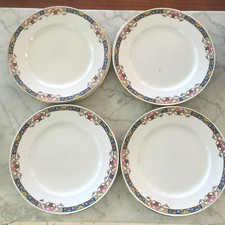 Lot de 12 ASSIETTES Plates