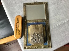 Joli Porte brosse Mural