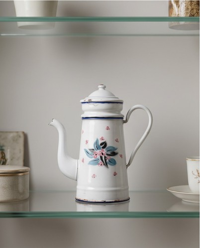 Ancienne cafetière émaillée