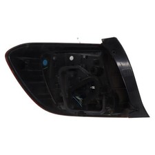 Feu arriere principal droit