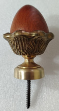 Boule d'escalier Laiton et Bois en Forme de Pomme de Pin TBE