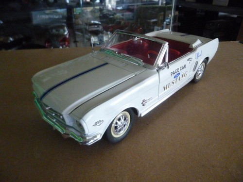 Rare ford mustang - mustang, pace