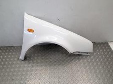 Aile avant droit VOLKSWAGEN GOLF 4 1.9 SDI - 8V /R:86471313