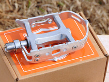 Velo Orange Alloy Road Pedals 9/16" Racing Touring Grand Cru
