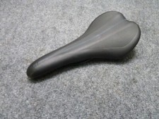 Velo Giant Bicycle Seat Saddle Bike black pre-owned