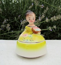 ancienne boite en faience