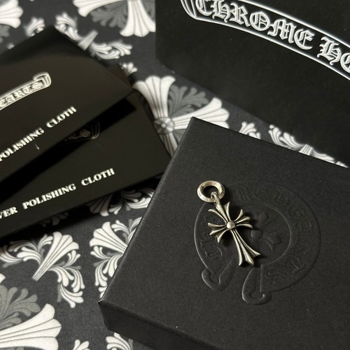 Chrome hearts tiny cross charm - tiny,