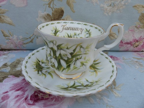Tasse soucoupe thé - et, a