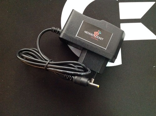 Transformateur neo geo - transformateur, pocket