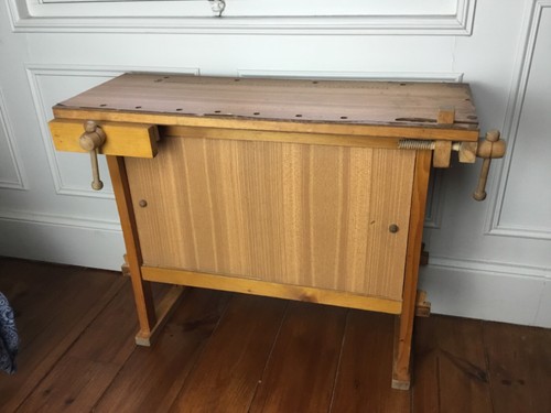 Rare petit établi ancien