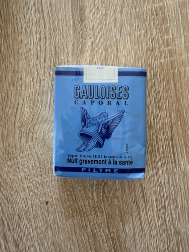 Cigarettes gauloises - cigarettes,