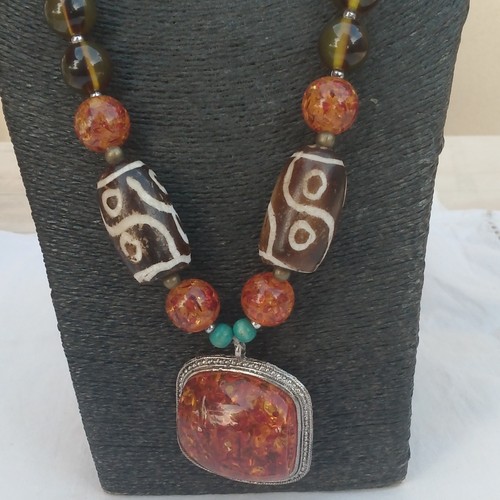 Collier fantaisie perles
