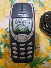 Nokia 3310 ?? complete with battery ? charger ?