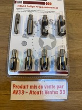 Jeu 8 fraises à bouchonner