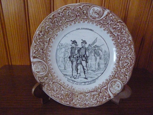 Ancienne assiette parlante - ,