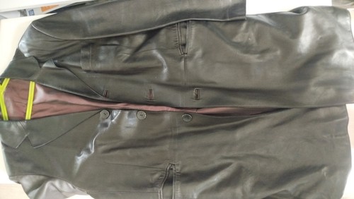 Très beau manteau vrai cuir - manteau,