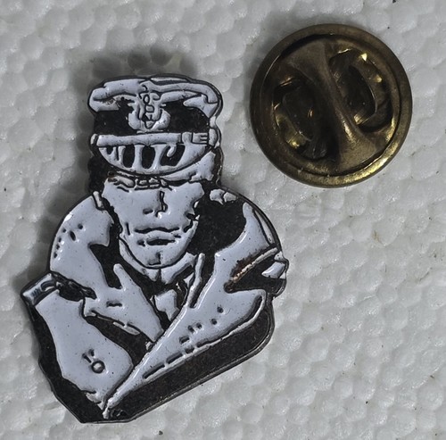 Pin corto maltese - maltese, pratt