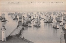 35 CANCALE DEPART DES BATEAUX